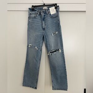 Abercrombie & Fitch -ultra high rise The ankle straight